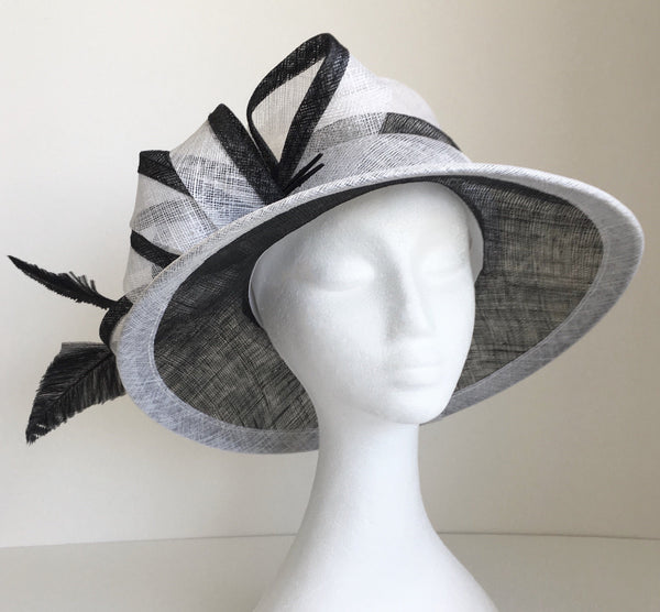 SALE item* Margot Black and White Derby Hat, Kentucky Derby Hat 2023, Fancy Hat Black and White, Women's Derby Hats, Spring Racing, Tea Hat