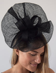 Tia Large Black Derby Fascinator, Royal Wedding Hat, Kentucky Derby Hat, Derby Hats for Women, Spring Racing Fashion, Ladies Tea Hat Black